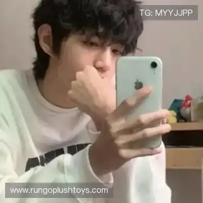 鲁羿嵩